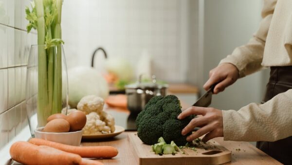 8 Simple Ways to Incorporate More Plant-Based Meals into Your Diet