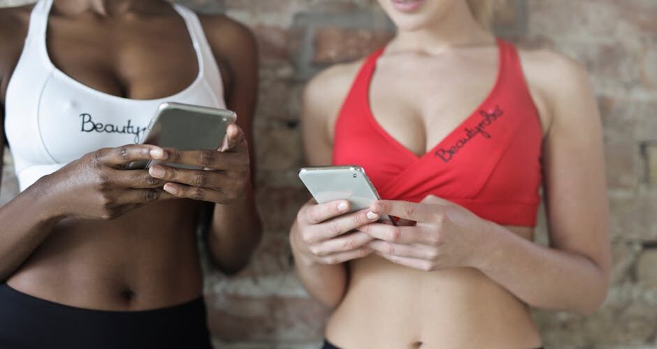 How to Cultivate a Positive Body Image in the Age of Social Media
